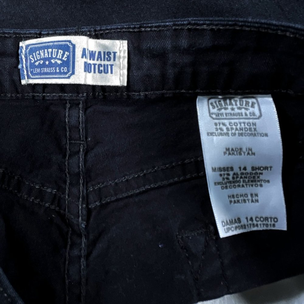 Signature by‎ Levi Strauss Black Jeans At Waist Bootcut Size Misses 14 Short - Picture 4 of 15